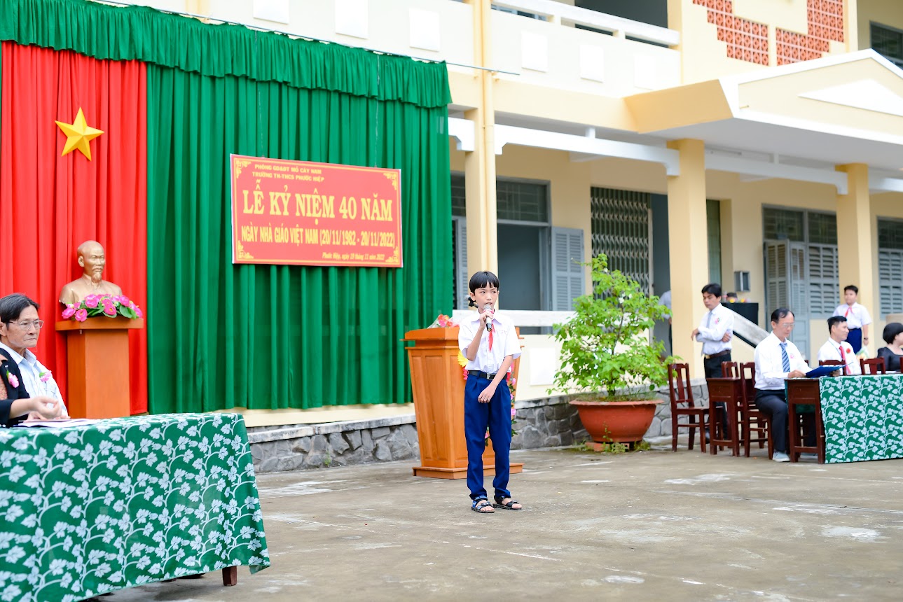 Slideshow Image 1